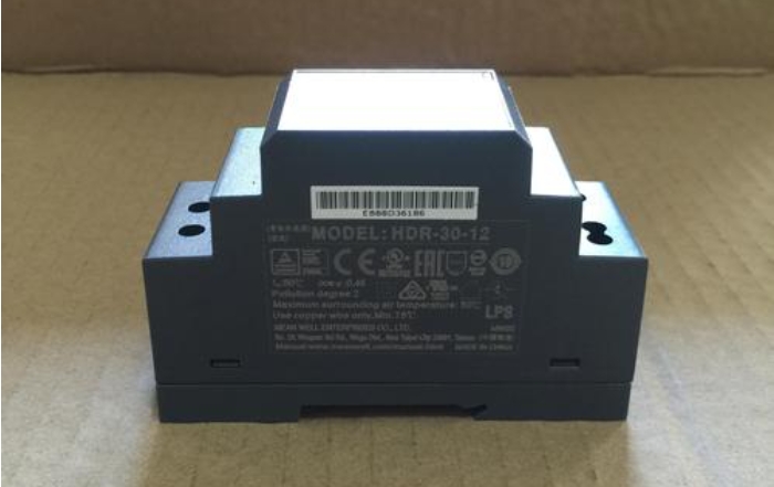 安全高效，明緯機(jī)殼型電源護(hù)航您的設(shè)備